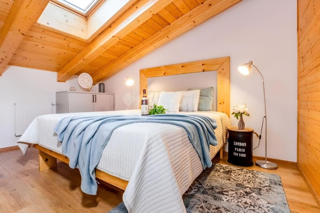 Apartament Mezonet Lipno Nad Vltavou Zewnętrze zdjęcie